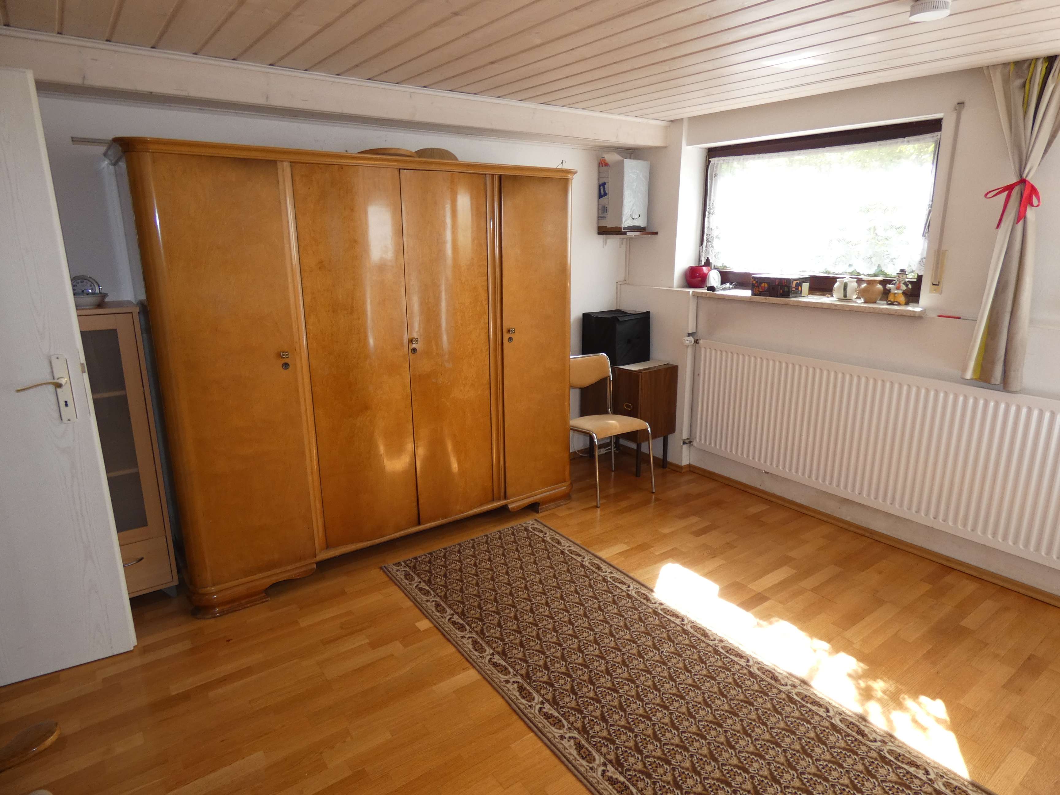 Immobilie in Kühbach - Ganz viel Platz - solides 2-3 Familienhaus in Kühbach zuverkaufen - Bild 5