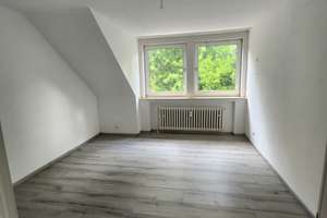 3 Zimmer im Dachgeschoss/ 2. Etage ; Im Springfeld 31 – Im Springfeld 31, 46242 Lehmkuhle, Bottrop – Vorschaubild 3