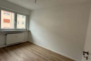 *attraktive 3-Zimmer-Wohnung mit Balkon* – Brüder-Grimm-Straße 15-17, 68259 Feudenheim, Mannheim – Vorschaubild 9