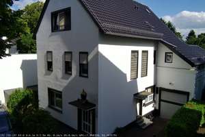 Schönes 2-3 Familienhaus in Solingen-Höhscheid. Ideal für Wohnen, Arbeiten oder als Kapitalanlage