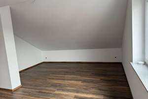 Geräumige 6-Zimmer-Doppelhaushälfte mit gehobener Innenausstattung zur Miete in Boxheimerhof – Die vollständige Adresse der Immobilie erhältst du vom Anbieter., 68642 Bürstadt – Vorschaubild 9