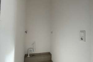 Neuwertiges Reihenmittelhaus in Wiesbaden-Erbenheim – Die vollständige Adresse der Immobilie erhältst du vom Anbieter., 65205 Erbenheim, Wiesbaden – Vorschaubild 19