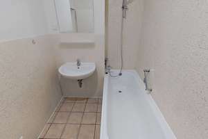**2 NKM FREI** Große 3-Zimmer-Wohnung mit sonnigem BALKON und durchdachtem Grundriss in Duisburg-... – Lüneburger Str. 40, 47167 Neumühl, Duisburg – Vorschaubild 11