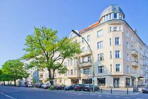 Schlüterstraße 6 Zi-Whg im VH 4. OG mit Aufzug - EBK u. Balkon – Schlüterstraße 17, 10625 Charlottenburg, Berlin – Vorschaubild 9