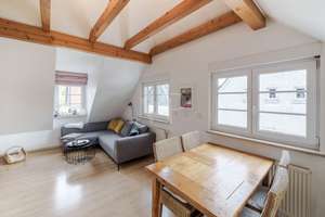 VON POLL - OBERURSEL: Gepflegtes Zweifamilienhaus in begehrter urbaner Toplage von Oberursel – Die vollständige Adresse der Immobilie erhältst du vom Anbieter., 61440 Oberursel (Taunus) – Vorschaubild 11