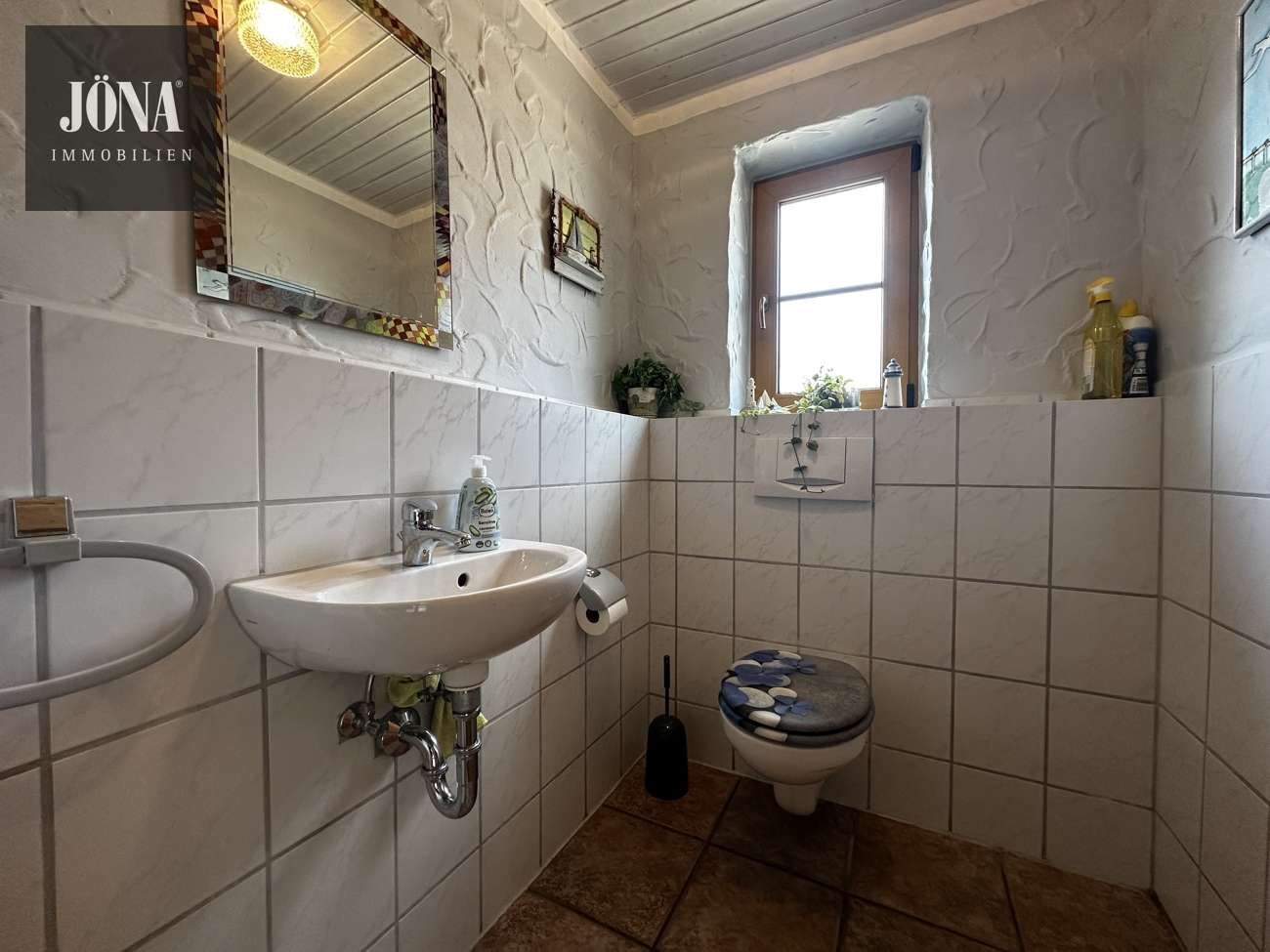 Immobilie in Marktschorgast - Ruhig gelegenes Einfamilienhaus mit gepflegtem Garten und vielseitigem Nutzungspotenzial - Bild 5