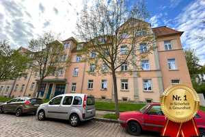 In Renovierung I Tageslichtbad mit Wanne I Moderne Einbauküche I Abstellraum – Fritz-Schulze-Str. 9, 1159 Dresden – Vorschaubild 1