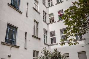 Sanierte, sonnige 2-Zimmer-Altbauwohnung mit Balkon im Rudolfkiez – Die vollständige Adresse der Immobilie erhältst du vom Anbieter., 10245 Friedrichshain, Berlin – Vorschaubild 14
