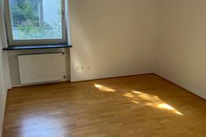 SONNIGE SEHR SCHÖNE INDIVIDUELLE 4-ZIMMER-WOHNUNG mit Terrasse im 1.OG,ca.95m²,PASING beim STADTPARK – Croissant-Rust-Straße -, 81243 Pasing, München – Vorschaubild 7