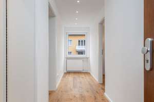 Frisch sanierte 2-ZKB mit West-Balkon & TG-Stellplatz in zentraler Lage - Provisionsfrei! – Aidenbachstraße 102, 81379 Obersendling, München – Vorschaubild 11