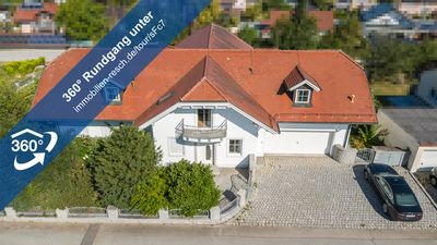 Großzügiges Wohnhaus in Salzweg/Straßkirchen 
mit 4 Tageslichtbädern, Kachelofen und Sauna