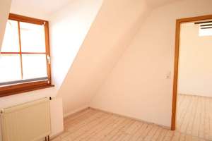 CHARMANTE WOHNUNG: mit 5-Zimmer, Rosenfeld – Die vollständige Adresse der Immobilie erhältst du vom Anbieter., 72348 Rosenfeld – Vorschaubild 12