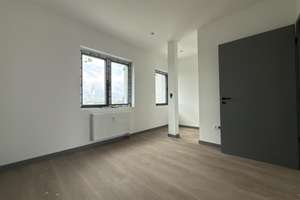 Moderne Maisonette-Wohnung mit Dachterrasse und gehobener Ausstattung und EBK! – Marktstraße 84, 46045 Altstadt-Mitte, Oberhausen – Vorschaubild 5
