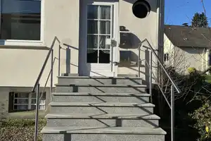Stadtnahes Zweifamilienhaus mit großem Gartengrundstück... – Lippe (Kreis) – Vorschaubild 2