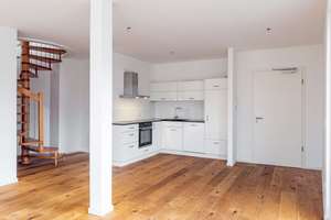 Hochwertig und frisch renoviert. Stilvolle Maisonettewohnung. – Die vollständige Adresse der Immobilie erhältst du vom Anbieter., 80337 Sendlinger Feld, München – Vorschaubild 2