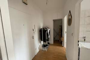 RENOVATED: IDYLLIC LOCATION AT THE BRITZ MANOR/CASTLE PARK: BALCONY WITH PARKING ! – Die vollständige Adresse der Immobilie erhältst du vom Anbieter., 12347 Britz, Berlin – Vorschaubild 9