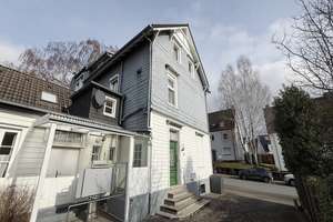 Stilvolles Ein-/Zweifamilienhaus + Gewerbeanbau. Viel Platz - viele Möglichkeiten ! – Brüderstr. 14, 42719 Wald, Solingen – Vorschaubild 3