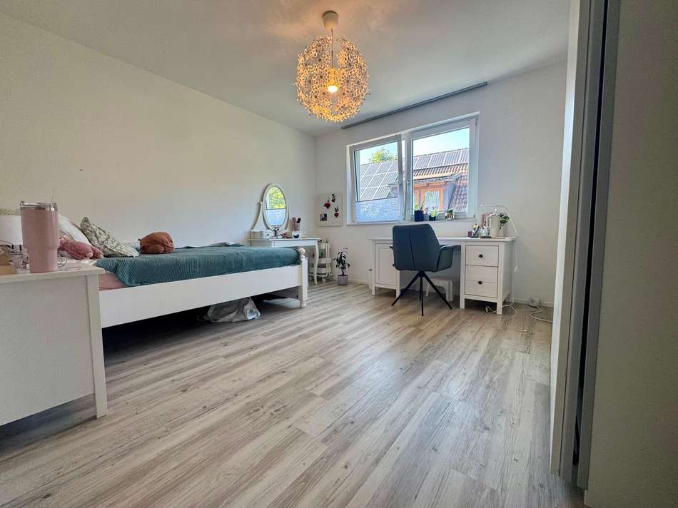 Schlafzimmer 1OG