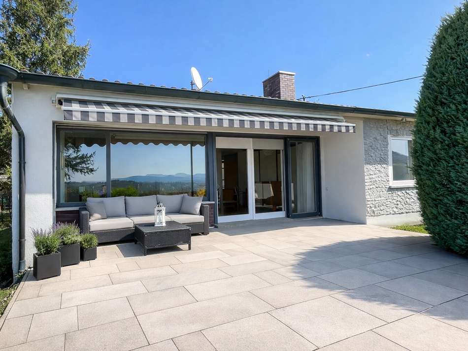 Bungalow saniert KI visualisie