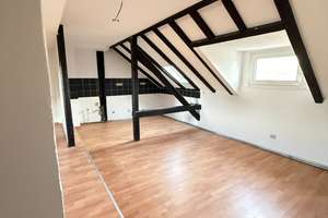 4-Zimmer-Dachgeschosswohnung mit Altbaucharme am Fuße des Kaiserbergs – Die vollständige Adresse der Immobilie erhältst du vom Anbieter., 47058 Duissern, Duisburg – Vorschaubild 2