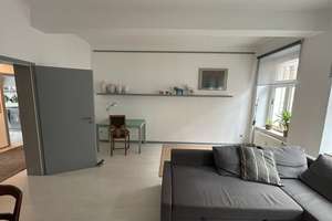 helle, sehr ruhige Altbau-Wohnung in bester Lage (möbliert mit Einbauküche, Wasch- und Spülmaschine) – Flemmingstrasse 4, 4177 Altlindenau, Leipzig – Vorschaubild 3