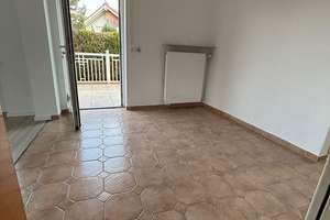 Lichtdurchflutete 3-Zimmer-Wohnung mit Terrasse und Garten in ruhiger Lage von Wiesbaden – Talweg 1, 65207 Breckenheim, Wiesbaden – Vorschaubild 8