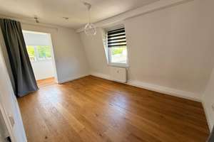 Lichtdurchflutete 4-Zimmer-Wohnung mit Balkon, Garage & Einbauküche in der Südweststadt – Die vollständige Adresse der Immobilie erhältst du vom Anbieter., 75173 Südweststadt, Pforzheim – Vorschaubild 8