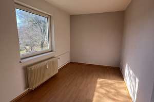 Helle 3-Zimmer-Wohnung mit Balkon und Wohlfühlcharakter in Gebhardshagen – Burgwall 22, 38229 Gebhardshagen, Salzgitter – Vorschaubild 3