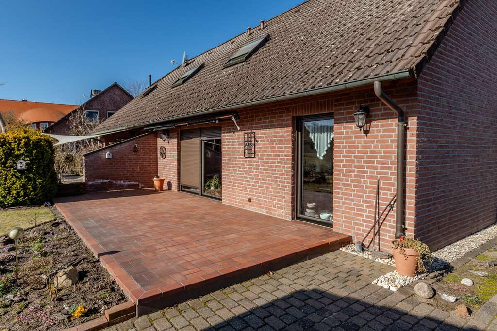 Immobilie in Gartow - Gepflegtes Zweifamilienhaus mit zwei Carports in ruhiger Ortsrandlage - Bild 3