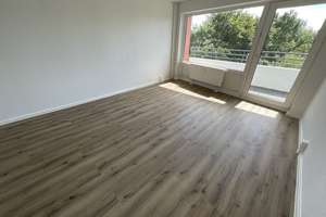 Frisch renovierte 2 Zimmer-Wohnung mit Balkon und modernisiertem Wannenbad – 23558 Buntekuh, Lübeck – Vorschaubild 10