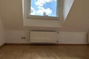 Helle und sonnige 2 Zimmer-Dach-Wohnung in Remscheid – Die vollständige Adresse der Immobilie erhältst du vom Anbieter., 42859 Struck, Remscheid – Vorschaubild 12