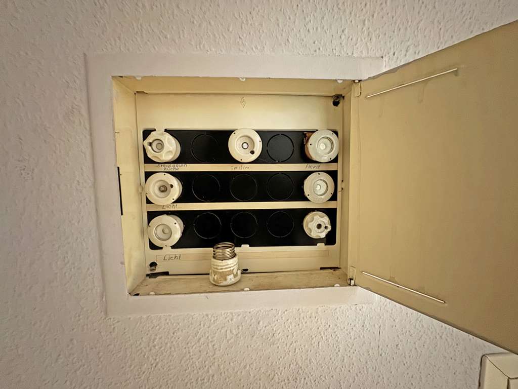 Immobilie in Lübeck - Lübeck St. Jürgen - 3 Zimmer Wohnung mit Balkon und Keller unmittelbar an der Wakenitz (Erbpacht) - Bild 4