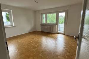 Helle 3-Zimmerwohnung mit Balkon in Stuttgart-Degerloch! – Die vollständige Adresse der Immobilie erhältst du vom Anbieter., 70597 Waldau, Stuttgart – Vorschaubild 4