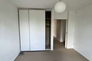 Großzügige 4-Zimmer-Wohnung mit Balkon und viel Gestaltungspotenzial in Bogenhausen – Elektrastrasse 34, 81925 Parkstadt, München – Vorschaubild 16