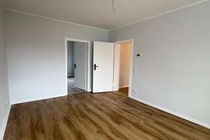 2 Zimmer Wohnung mit Balkon in Düsseldorf Unterrath  – Oldenburger Str. 5, 40468 Unterrath, Düsseldorf – Vorschaubild 4