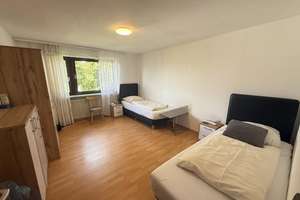 Brandlberg-Idylle trifft urbanen Lifestyle - Stilvolles Zweifamilienhaus mit großzügigem Wohnkomf... – Die vollständige Adresse der Immobilie erhältst du vom Anbieter., 93055 Brandlberg-Keilberg, Regensburg – Vorschaubild 2