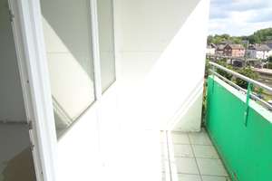 Wer will mich!? Günstig geschnittene 2-Zimmer-Wohnung (WBS) – Berrischstr. 8, 50769 Roggendorf/Thenhoven, Köln – Vorschaubild 3