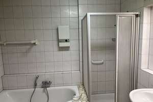 Helle 2-Zimmer-Wohnung: Gut gepflegtes Dachgeschoss in Paderborn – Am Franzosenbach 52, 33106 Sande, Paderborn – Vorschaubild 3