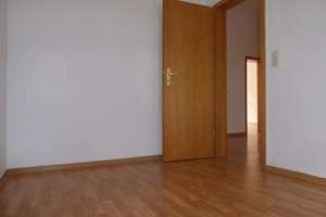 schöne 3 Zimmer Wohnung mit Balkon im Hochparterre – Schillerstraße 18, 8525 Bahnhofsvorstadt, Plauen – Vorschaubild 8
