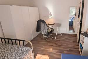 2-Zimmer-Dachgeschosswohnung in Wiesbaden mit modernisiertem Bad/WC (2025) und ausgebauter Dachboden – Die vollständige Adresse der Immobilie erhältst du vom Anbieter., 65197 Rheingauviertel / Hollerborn, Wiesbaden – Vorschaubild 5