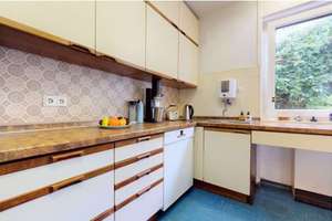 Großzügiges Reihenmittelhaus mit gemütlichem Garten – Die vollständige Adresse der Immobilie erhältst du vom Anbieter., 65929 Unterliederbach, Frankfurt am Main – Vorschaubild 6
