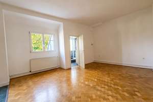 Hohe Decken, viel Charme – renovierte DG-Wohnung im gepflegten Vierfamilienhaus – 45130 Rüttenscheid, Essen – Vorschaubild 2