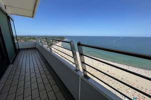 3 Zimmer Ecksuite mit frontalem Meerblick – 23570 Travemünde, Lübeck – Vorschaubild 4