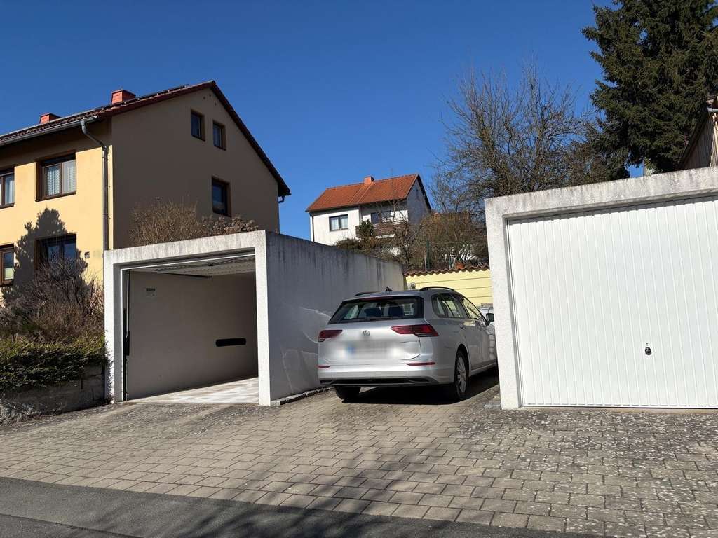 Immobilie in Döhlau - gepflegtes Zweifamilienhaus in Döhlau
 - Bild 2