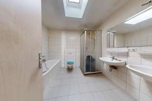 Property thumbnail 36