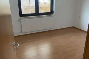 Ein-/Zweifamilienhaus mit Einzelgarage in zentraler Lage von Crailsheim zu verkaufen – Die vollständige Adresse der Immobilie erhältst du vom Anbieter., 74564 Crailsheim – Vorschaubild 8