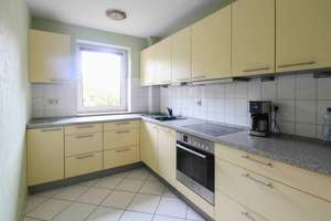 Wohnen mit Blick ins Grüne: 3-Zi.-Maisonette-Wohnung mit Balkon in Schwerin-Friedrichsthal – Die vollständige Adresse der Immobilie erhältst du vom Anbieter., 19057 Friedrichsthal, Schwerin – Vorschaubild 6