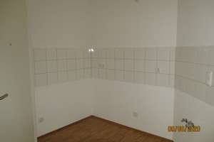 Sehr schöne helle 2 Zi. - DG-Wohnung mit Balkon in Untergiesing-Harlaching – Naupliastr. 9, 81547 Neuharlaching, München – Vorschaubild 4