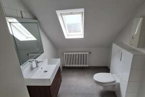 2021 teilsanierte und gut geschnittene DG-Wohnung! Jetzt Chance ergreifen! – Westfälische Straße 4a, 46177 Osterfeld-Ost, Oberhausen – Vorschaubild 3