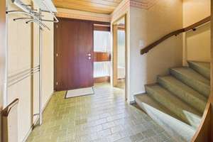 Viel Platz und herrliche Aussicht – Die vollständige Adresse der Immobilie erhältst du vom Anbieter., 78736 Epfendorf – Vorschaubild 12